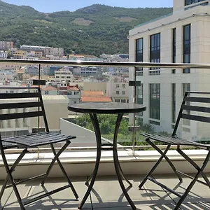 Luxurious With Pool Apartment Gibraltar