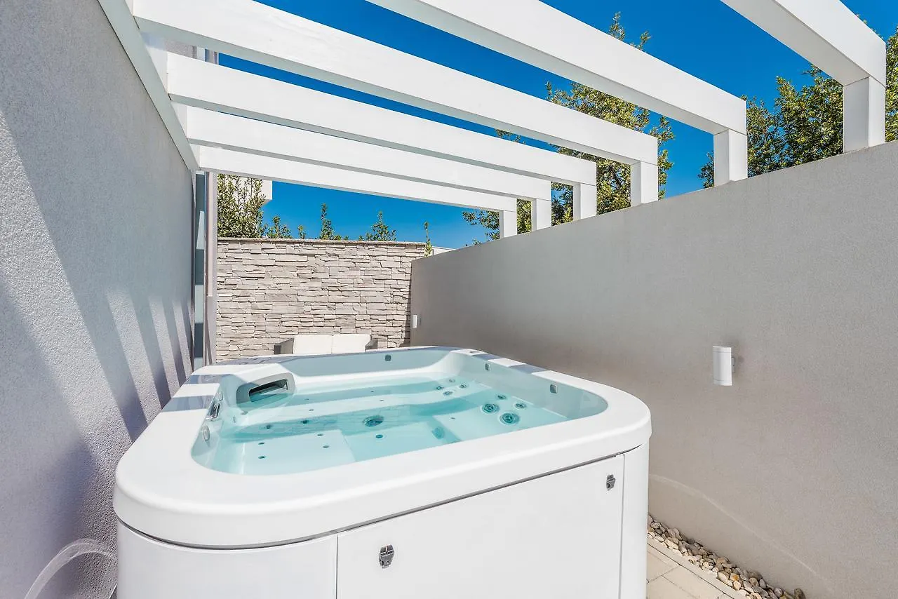 Apartment Seahouse By Jelena Croatia